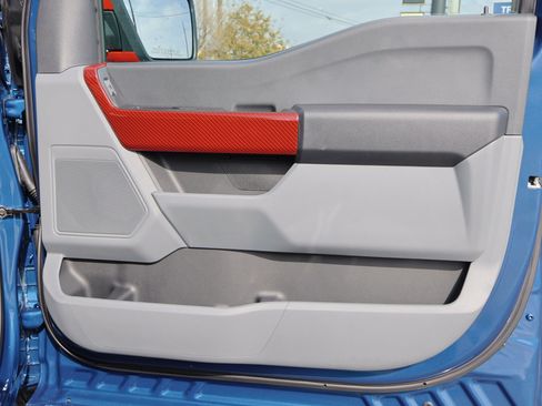 New 2025 Ford F150 XL w/ Equipment Group 103A High image 28