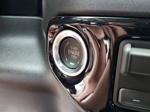 New 2026 GMC Sierra 1500 SLT w/ SLT Premium Package image 19