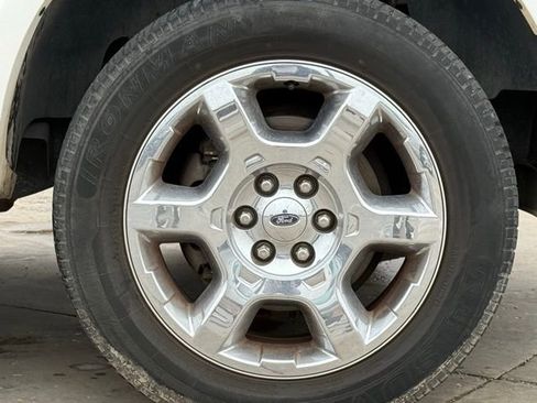 Used 2013 Ford F150 Lariat w/ Luxury Equipment Group image 12