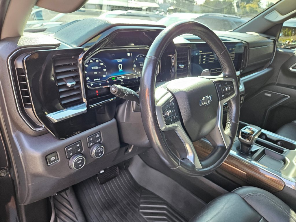 Used 2022 Chevrolet Silverado 1500 LT Trail Boss w/ LT Trail Boss Premium Package AWD/4WD image 20