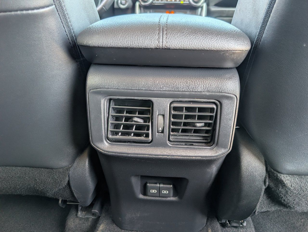 Used 2024 Toyota RAV4 Adventure AWD/4WD image 7