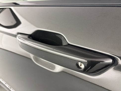 Used 2022 Jeep Grand Cherokee L Limited image 12