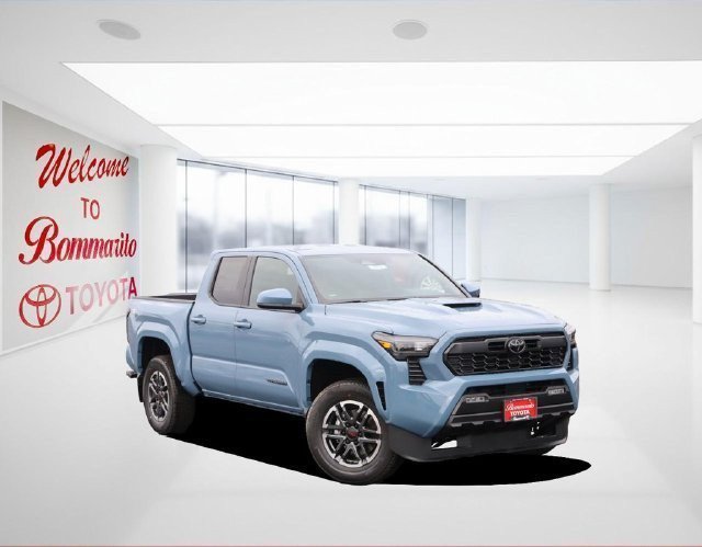 Certified 2026 Toyota Tacoma TRD Sport AWD/4WD image 2