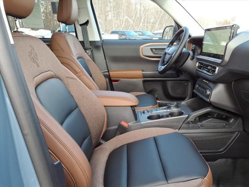 New 2025 Ford Bronco Sport Outer Banks w/ Sasquatch Outer Banks Package AWD/4WD image 9
