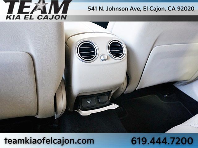 Used 2019 Mercedes-Benz GLC 300 image 21