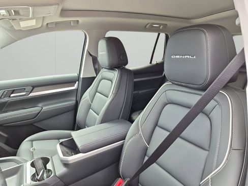 New 2026 GMC Terrain Denali AWD/4WD image 31
