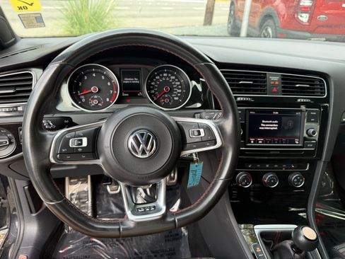 Used 2019 Volkswagen GTI 4-Door image 16