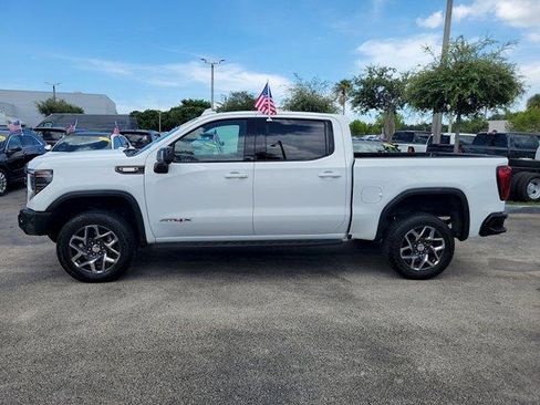 Used 2025 GMC Sierra 1500 AT4X AWD/4WD image 4
