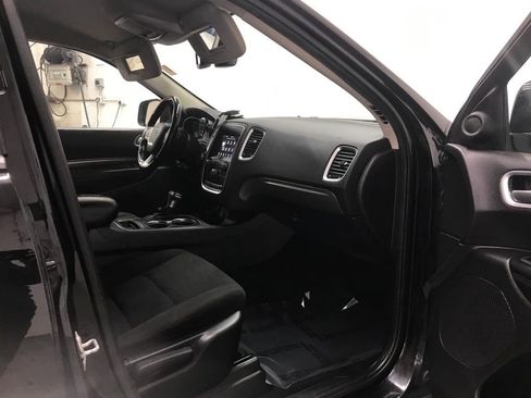 Used 2020 Dodge Durango SXT image 37