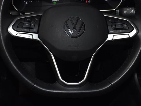 Used 2024 Volkswagen Jetta SE image 24