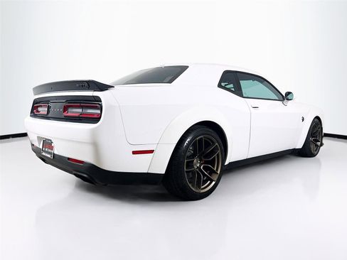 Used 2022 Dodge Challenger SRT Hellcat RWD image 36