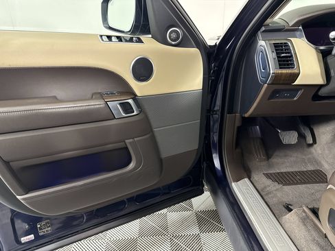 Used 2019 Land Rover Range Rover Sport HSE AWD/4WD image 22