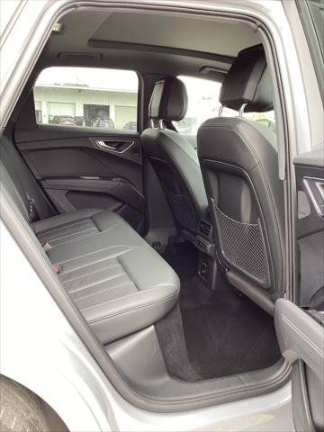Used 2023 Audi Q4 e-tron Premium Plus w/ Premium Plus RWD image 22