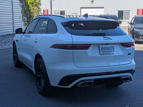 Used 2026 Jaguar F-PACE R-Dynamic S AWD/4WD image 10