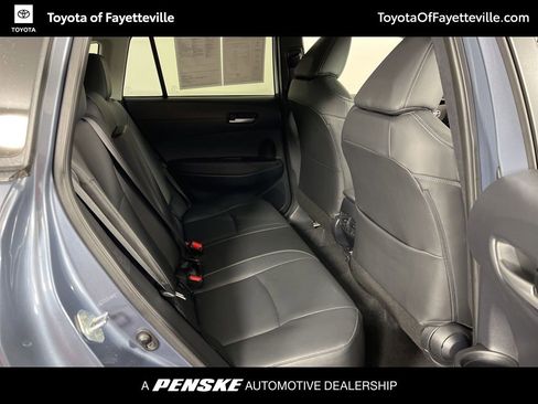 Certified 2024 Toyota Corolla Cross XLE w/ Convenience Package FWD image 8