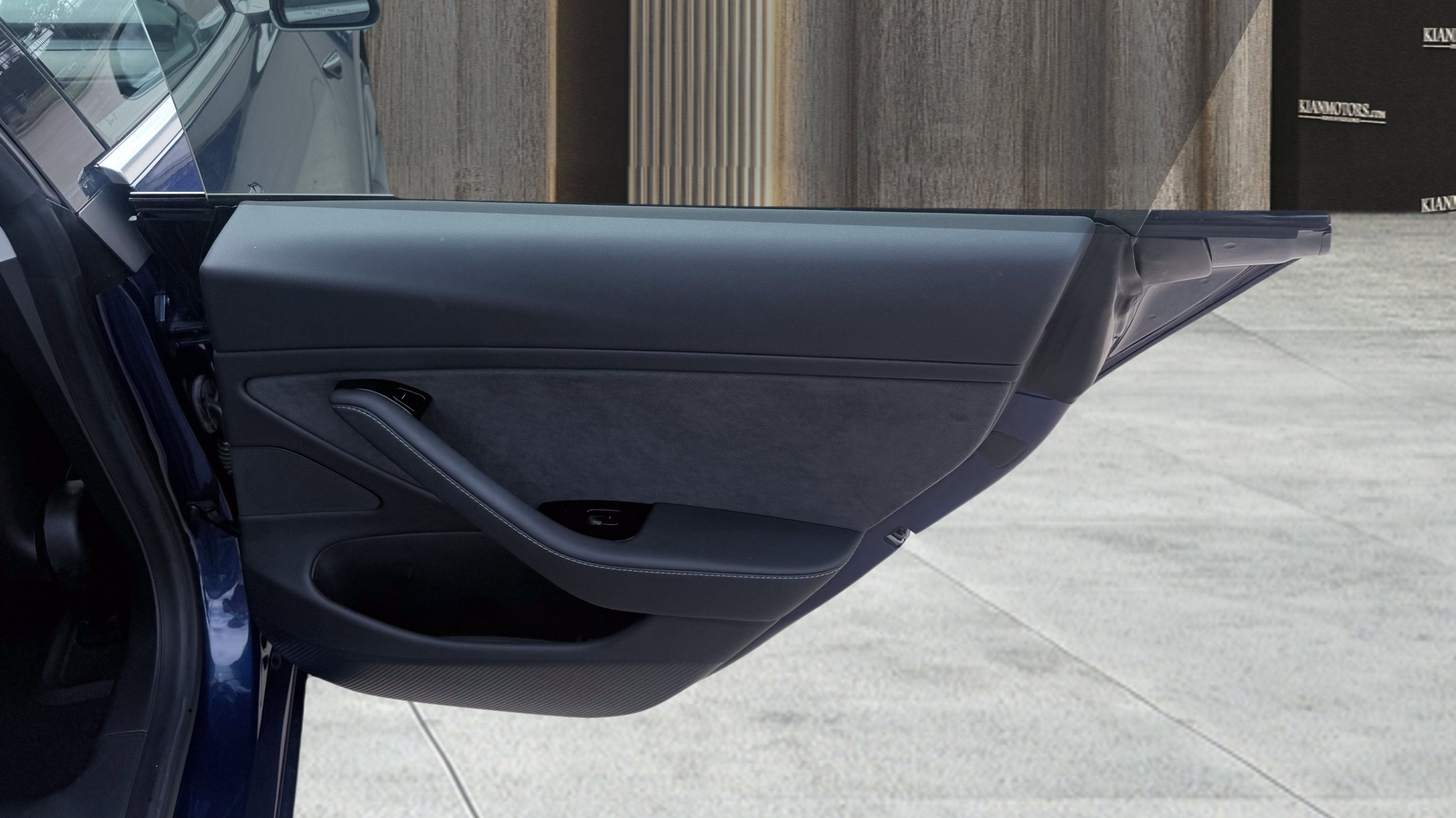Used 2019 Tesla Model 3 Standard Range RWD image 31