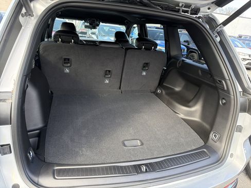 New 2025 Jeep Grand Cherokee Limited AWD/4WD image 24