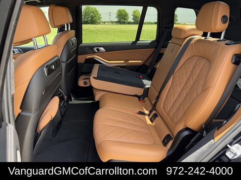 Used 2023 BMW X7 xDrive40i w/ M Sport Package AWD/4WD image 30