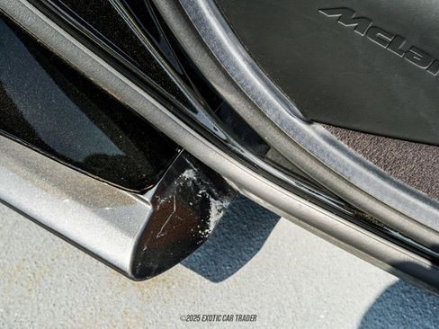 Used 2019 McLaren 570S Spider image 82