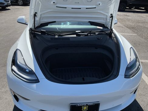 Used 2022 Tesla Model 3 Long Range AWD/4WD image 21