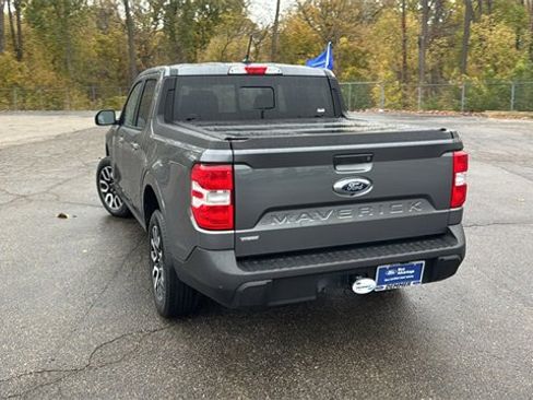 Certified 2022 Ford Maverick Lariat w/ Lariat Luxury Package image 5