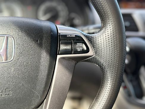 Used 2014 Honda Odyssey EX image 32