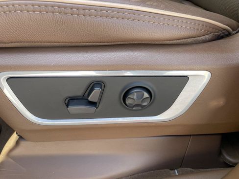 Used 2022 RAM 1500 Limited AWD/4WD image 14