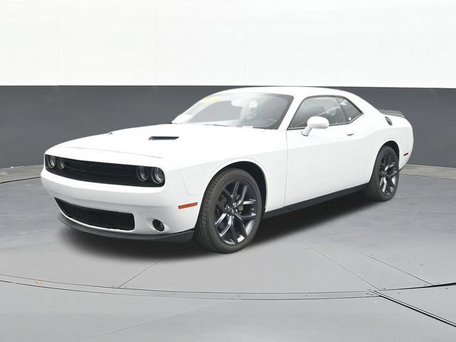 Used 2023 Dodge Challenger SXT w/ Blacktop Package RWD image 4