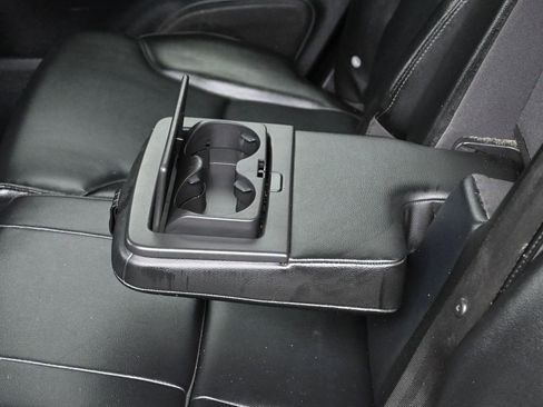 Used 2019 Volvo XC90 T5 Momentum image 12