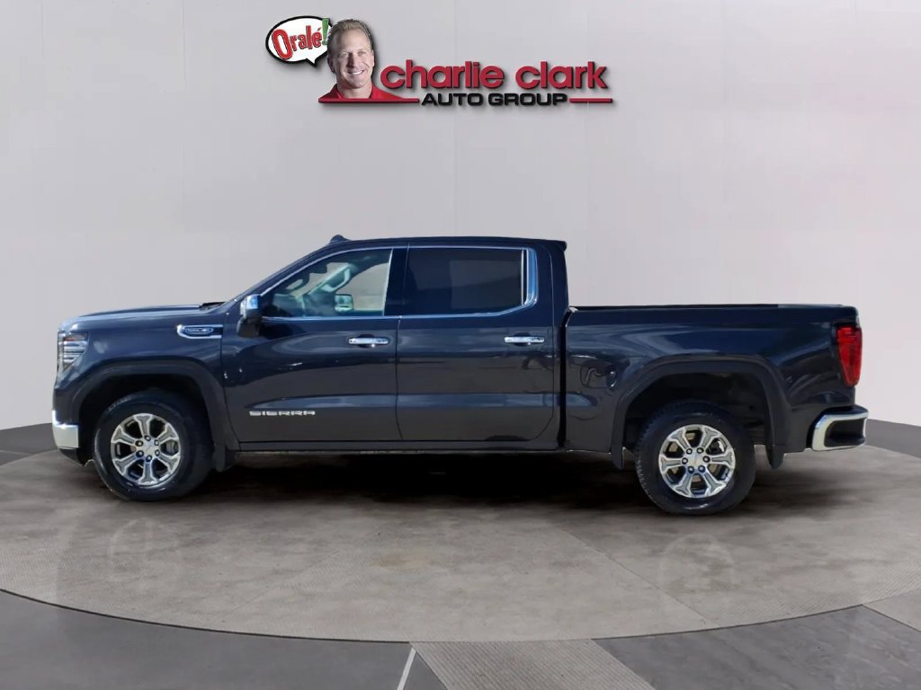 Used 2025 GMC Sierra 1500 SLT RWD image 2