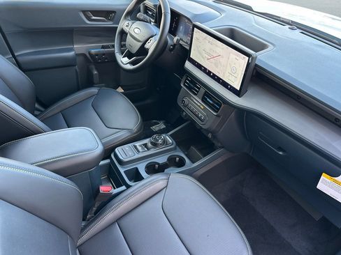 New 2026 Ford Maverick Lobo image 14