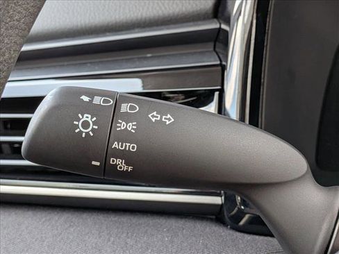 Used 2026 Toyota Camry LE FWD image 9