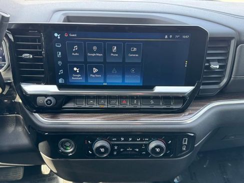 Used 2022 Chevrolet Silverado 1500 RST image 10