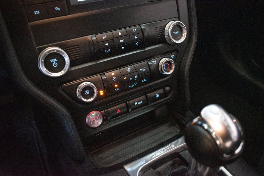Used 2020 Ford Mustang GT RWD image 17