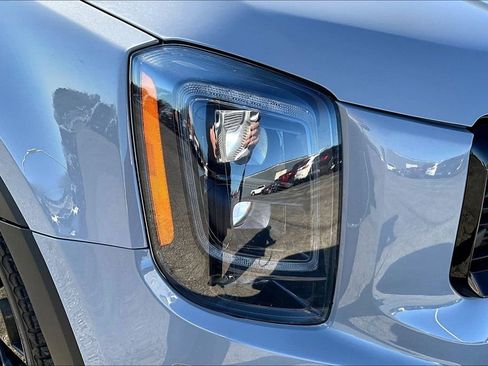 Used 2021 Kia Telluride SX w/ SX Prestige Package image 33