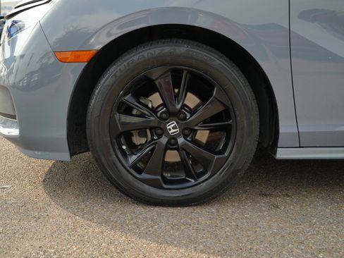 Used 2023 Honda Odyssey Sport image 8