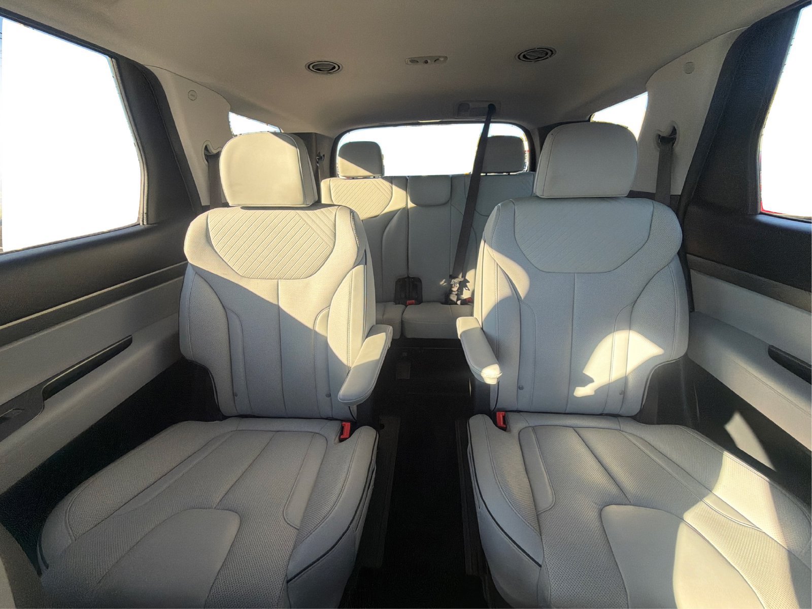 Used 2024 Hyundai Palisade SEL AWD/4WD image 14
