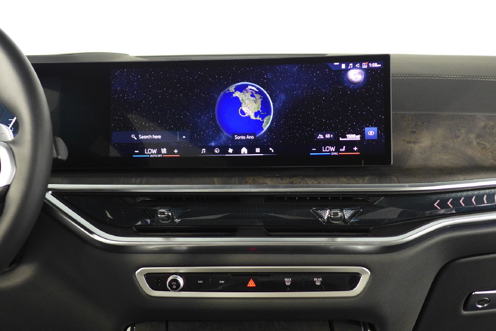 Used 2026 BMW X5 xDrive40i w/ M Sport Package AWD/4WD image 26