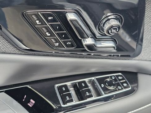 New 2026 Cadillac Optiq V AWD/4WD image 22