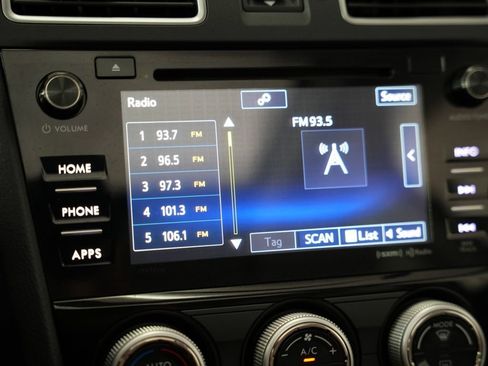 Used 2018 Subaru Forester 2.5i Premium AWD/4WD image 23