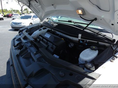 Used 2021 Chevrolet Express 2500 w/ Driver Convenience Package RWD image 8