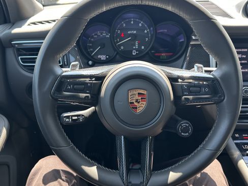 Used 2024 Porsche Macan GTS AWD/4WD image 19