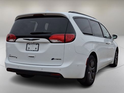 Used 2019 Chrysler Pacifica Limited w/ Advanced Safetytec Group image 10