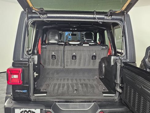 Used 2023 Jeep Wrangler Unlimited Rubicon 4xe image 15