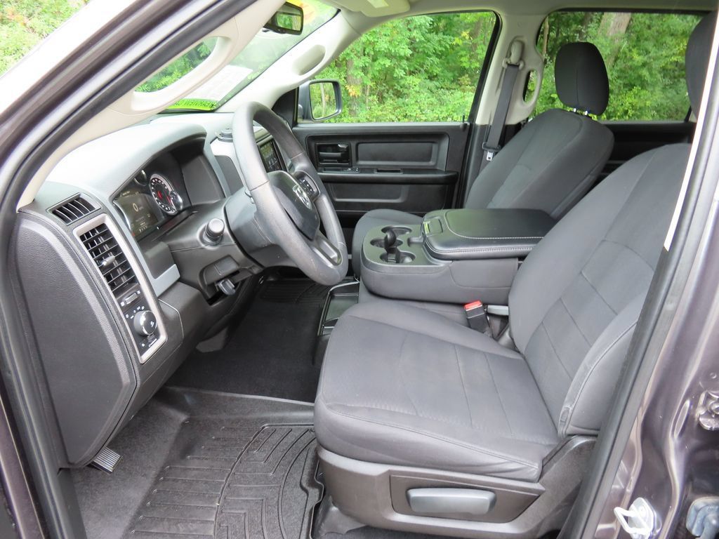 Used 2019 RAM 1500 Express w/ Wheel & Sound Group AWD/4WD image 26