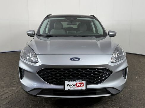 Used 2021 Ford Escape SE w/ Convenience Package AWD/4WD image 2