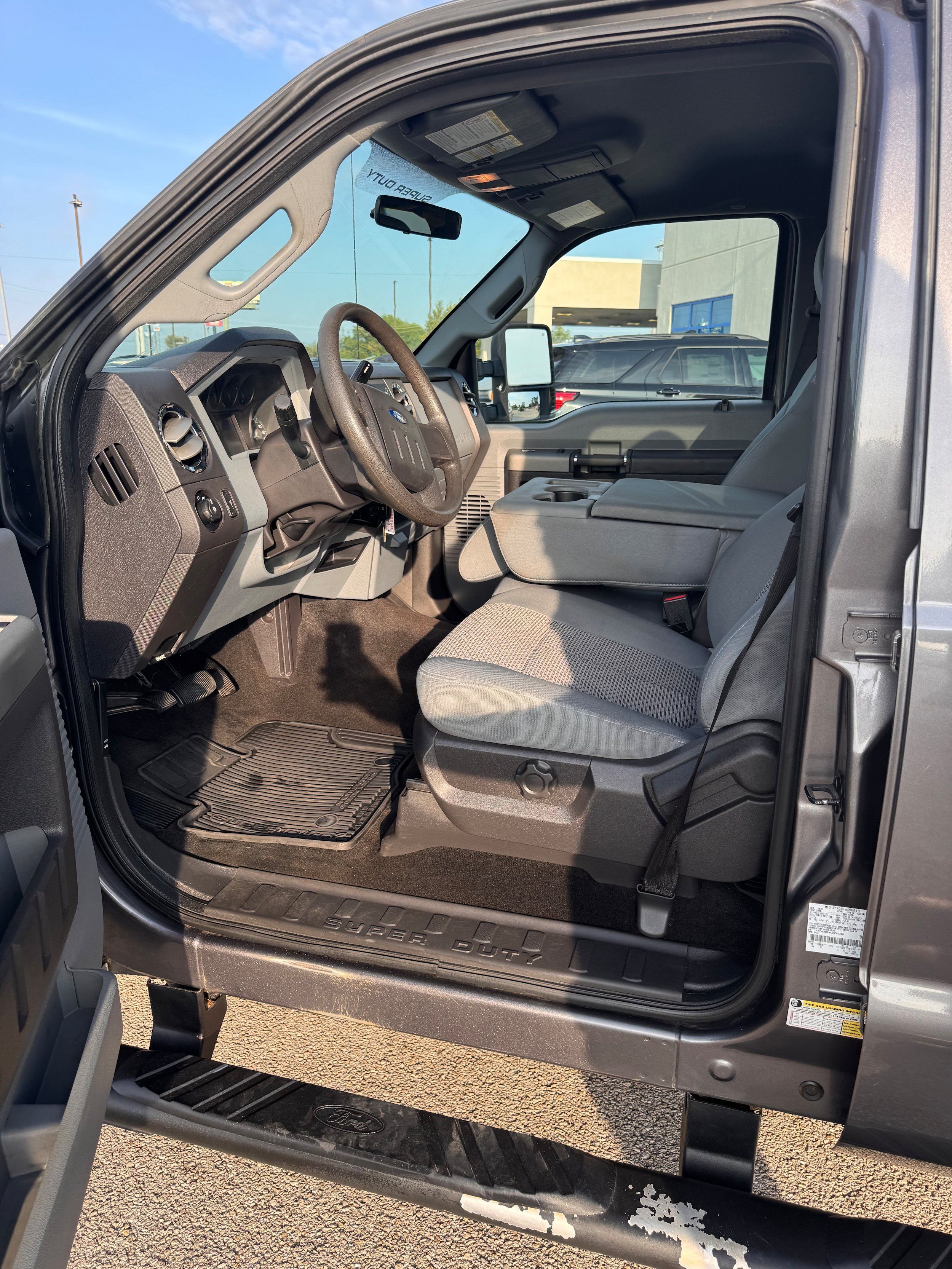 Used 2012 Ford F250 XLT w/ FX4 Off Road Pkg AWD/4WD image 5