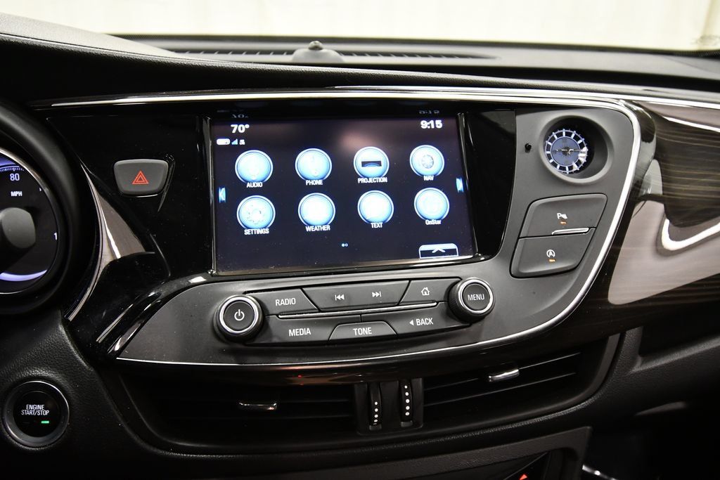 Used 2019 Buick Envision Essence AWD/4WD image 23