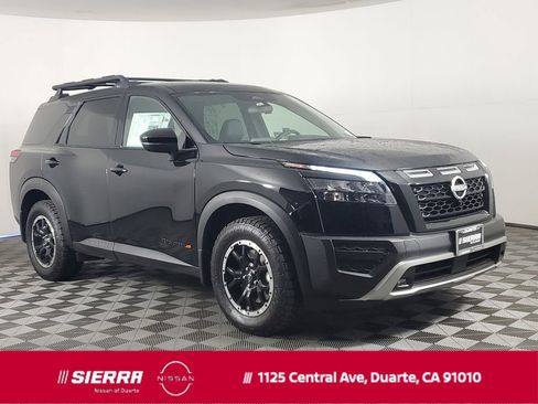 New 2025 Nissan Pathfinder Rock Creek image 1