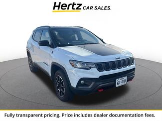 Used 2025 Jeep Compass Trailhawk AWD/4WD video 1
